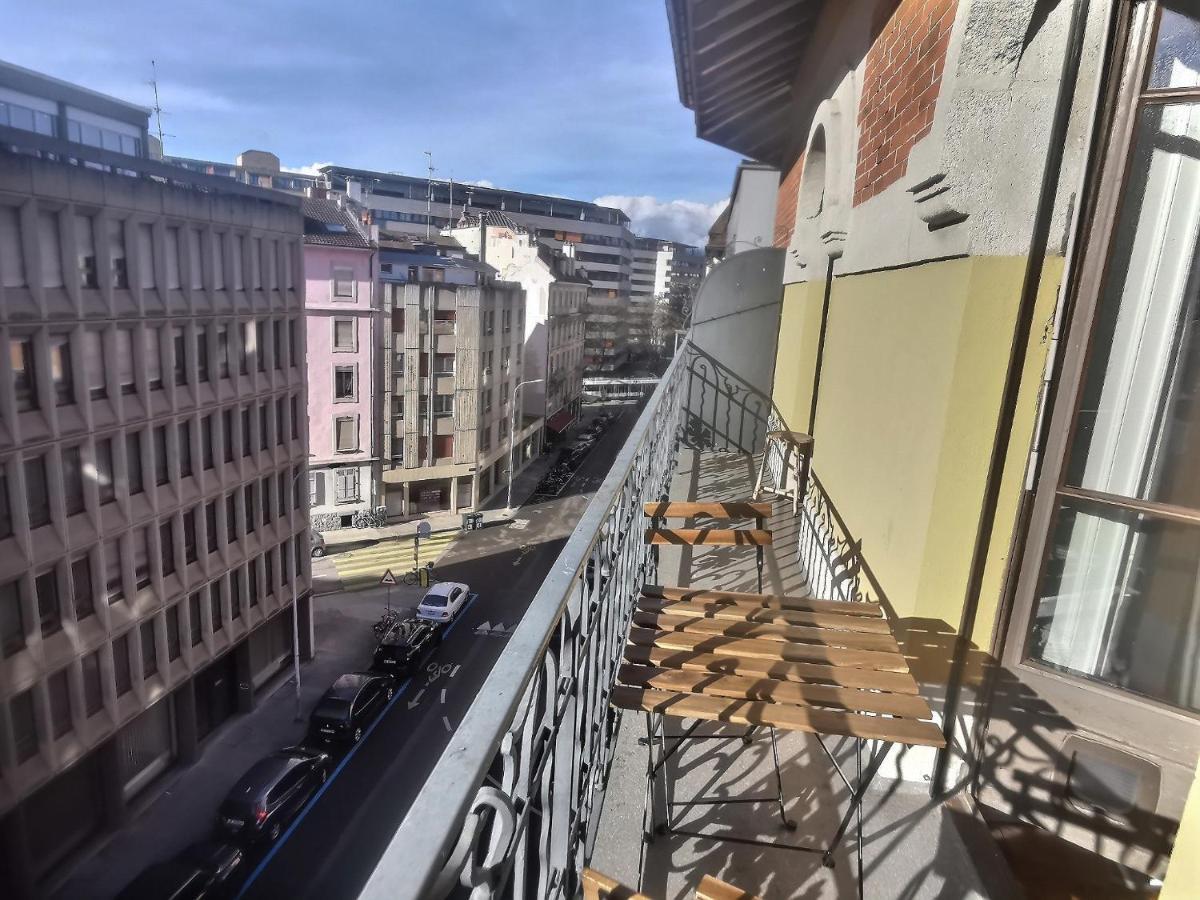 P&r 2, 2 Bedroom, Close To Center, Plainpalais Geneva