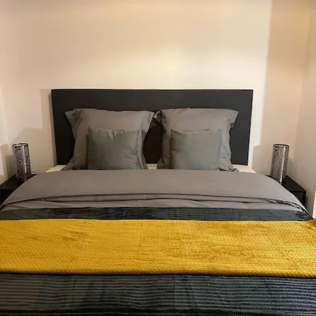 Appartement P&r 2, 2 Bedroom, Close To Center, Plainpalais *