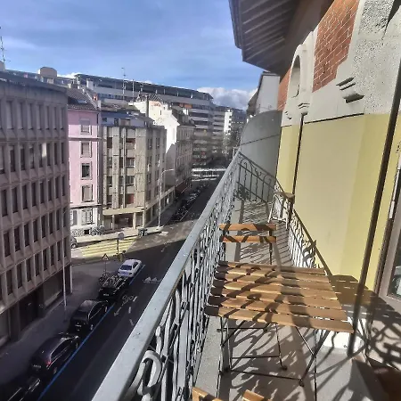 P&r 2, 2 Bedroom, Close To Center, Plainpalais Genève